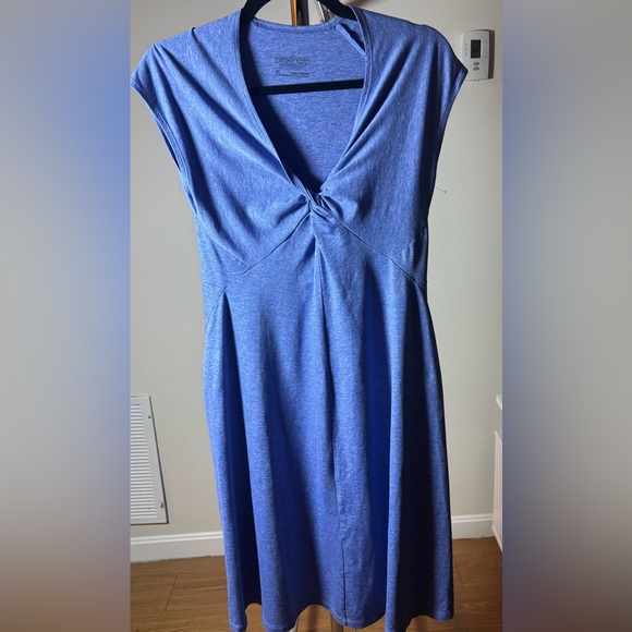 Patagonia Heathered Blue Performance Tee - Picture 2 of 4